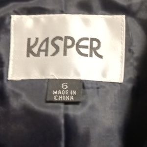 FINAL PRICE KASPER beautiful black 2-pc suit w front pockets, pleat & zipper 6